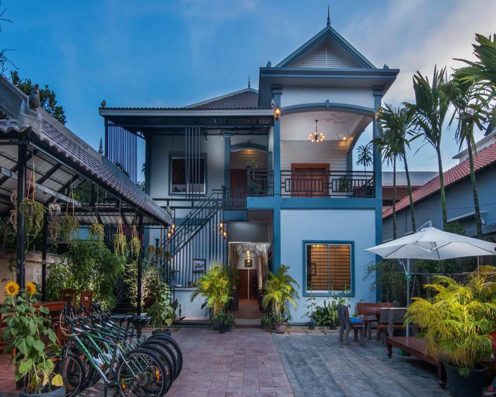 Angkor'S Sunshine Bed & Breakfast Siem Reap Exterior photo